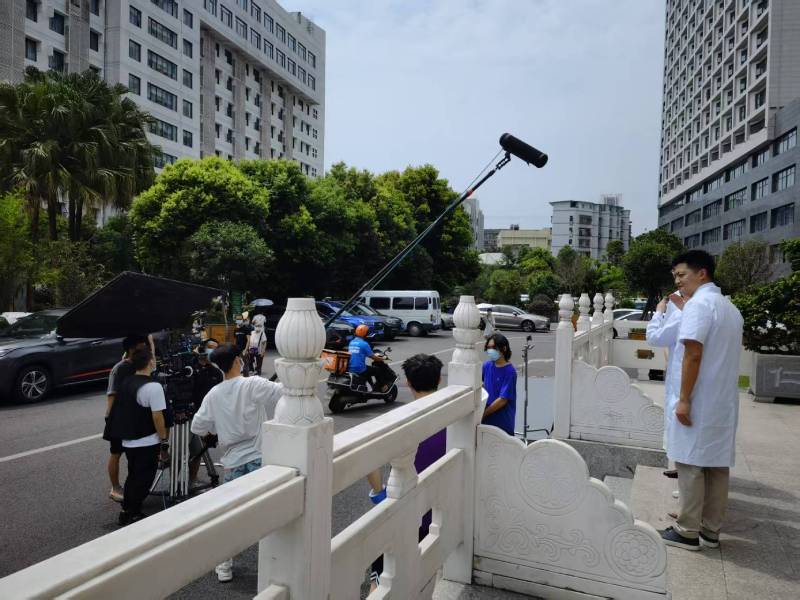 错那县广告片拍摄公司低成本实现高规格制作的诀窍